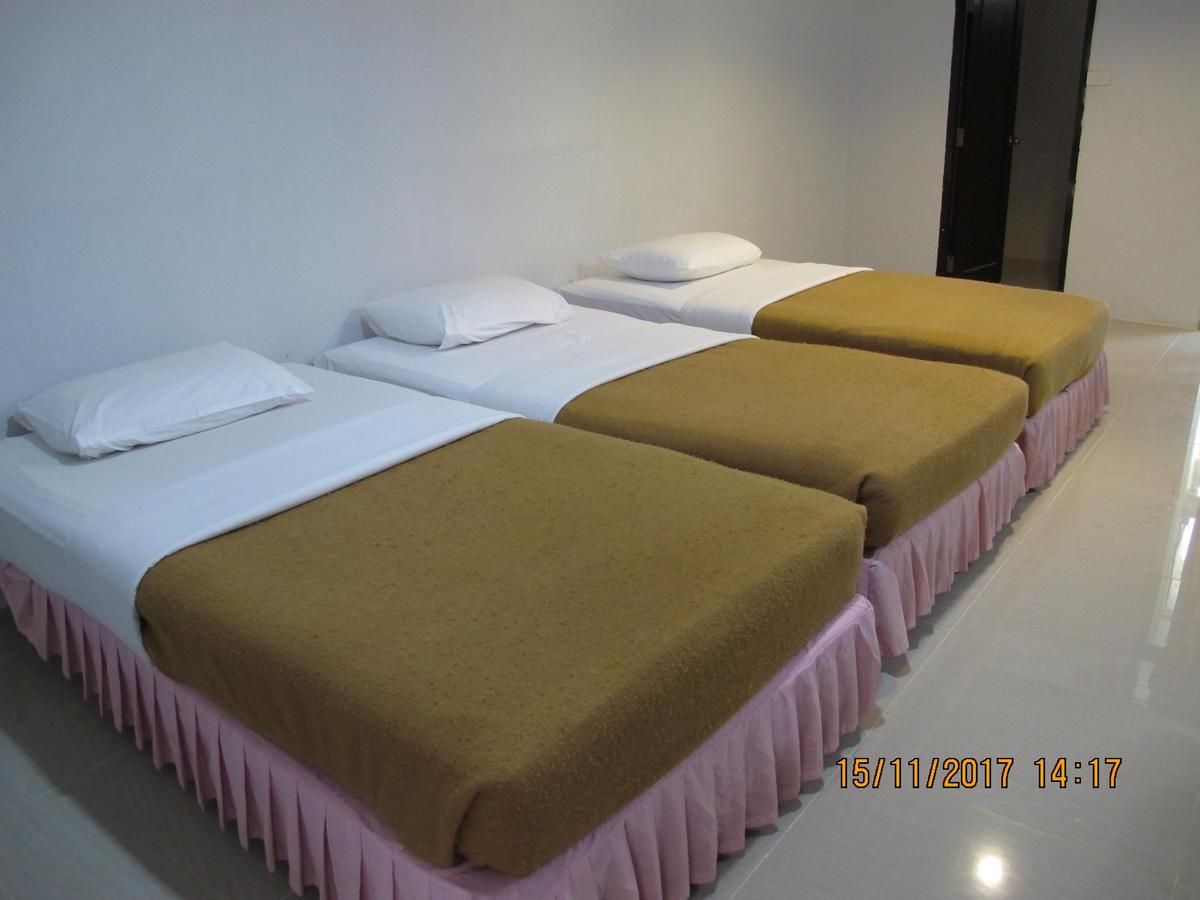 Tongpoon Hotel Бангкок Екстер'єр фото